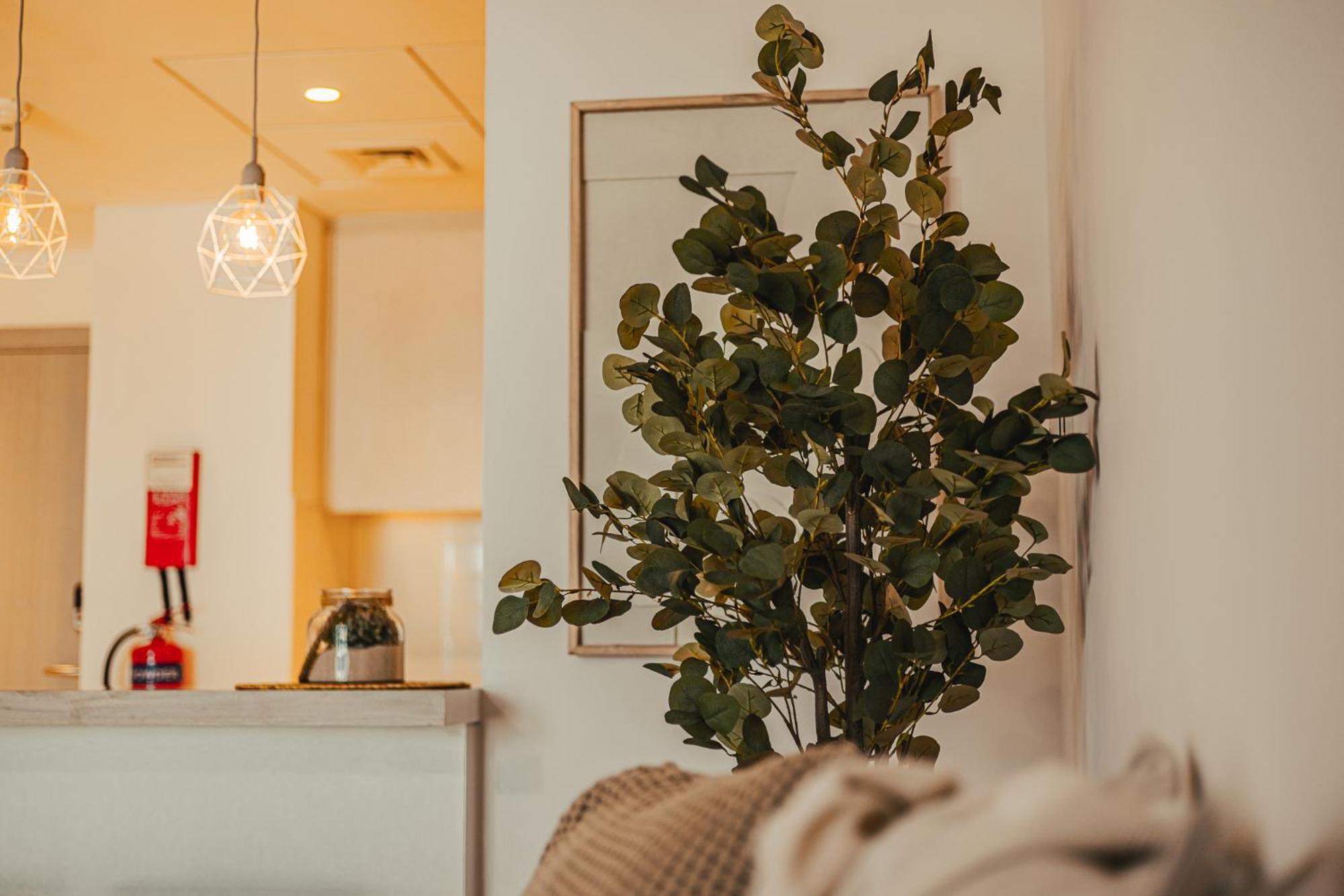 Voyage'S Stylish 1Br At Waters Edge Lägenhet Abu Dhabi Exteriör bild